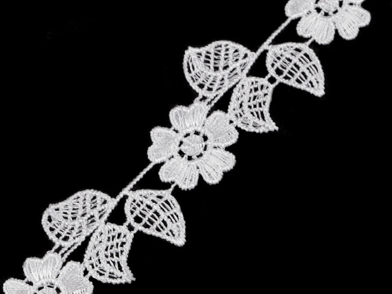 Attēls ar Gipūra mežģīne / ielaide ar ziedu rakstu – 35 mm, balta – pieejams Šarlotes audumi