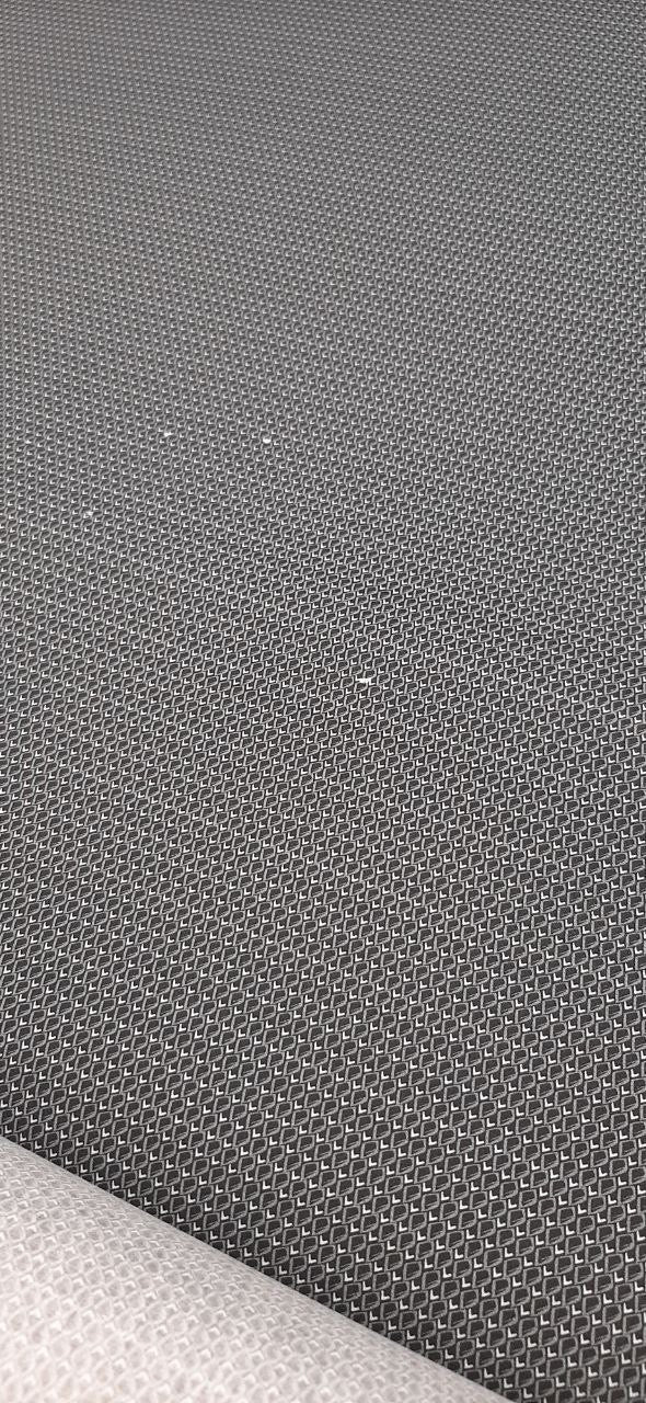 Attēls ar Itālijas apdrukāts kokvilnas poplīna audums – pelēks ģeometrisks raksts | 100% kokvilna | 100 g/m² | 147 cm – pieejams Šarlotes audumi