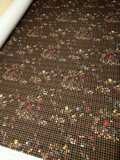 Image of Italian tweed coat fabric – check pattern with flowers | 50% polyamide, 50% polyester | 480 g/m² | 148 cm – available at Charlotte's Fabrics