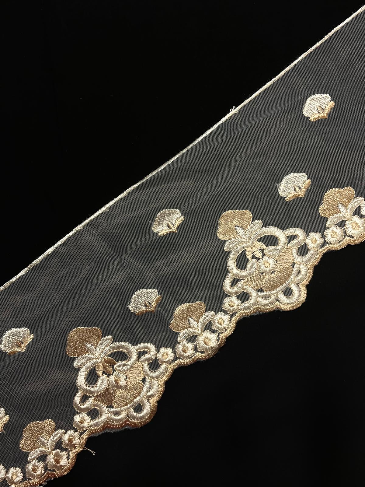 Attēls ar Izšūta mežģīne - 17 cm sampanieša tonis ar bēšu – pieejams Šarlotes audumi