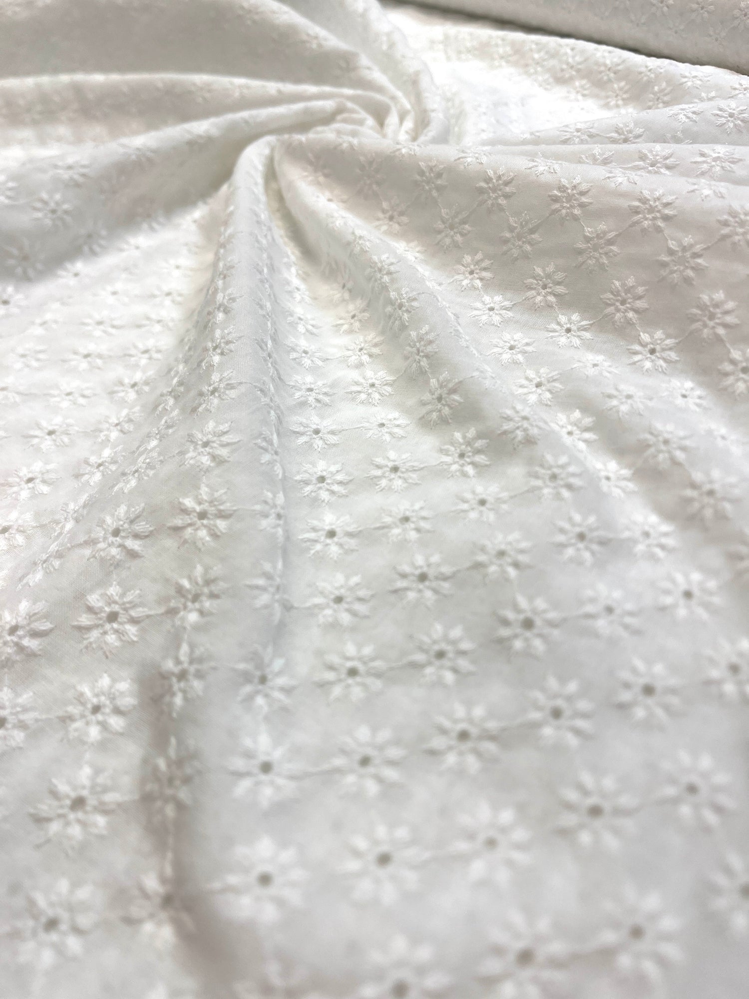 Tikkitud puuvillased kangad