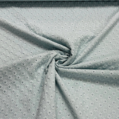 alt
Embroidered cotton fabric - mint floral motif 110 g/m²