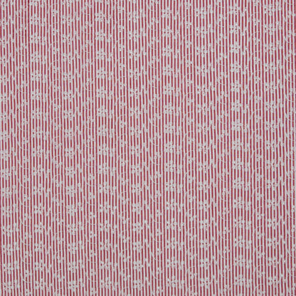 Image de tissu en coton brodé - motif fleuri à rayures 120 g/m² – disponible chez Šarlotes audumi