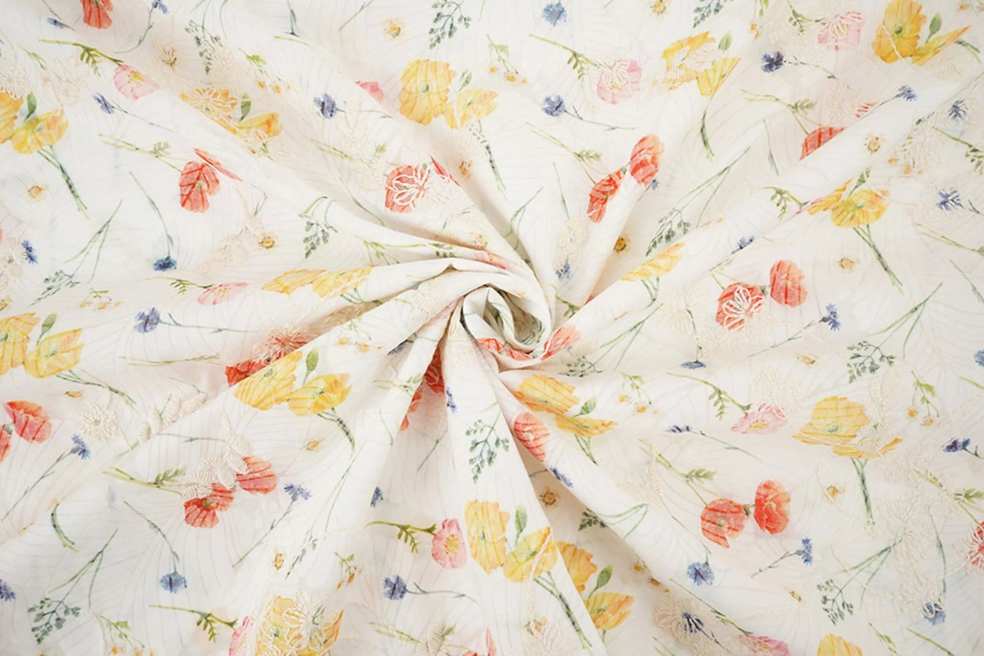 alt
Image with embroidered cotton fabric - summer flowers 115 g/m² – available at Šarlotes audumi