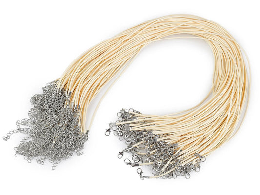 Attēls ar Kaklarotas aukla ar karabīni – gatavs pamats rotām (45 cm) – pieejams Šarlotes audumi