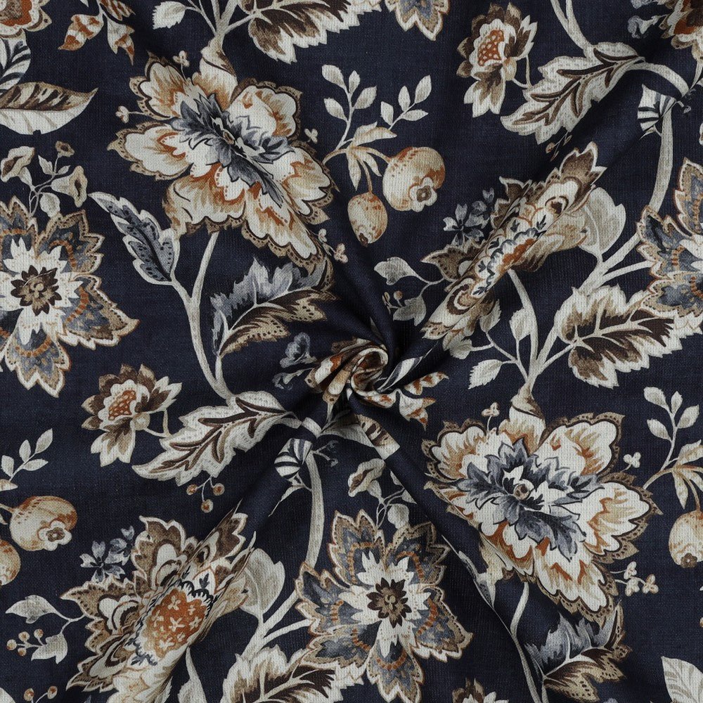 Attēls ar Kanvas audums - ziedi uz tumši zila fona 190 g/m² – pieejams Šarlotes audumi