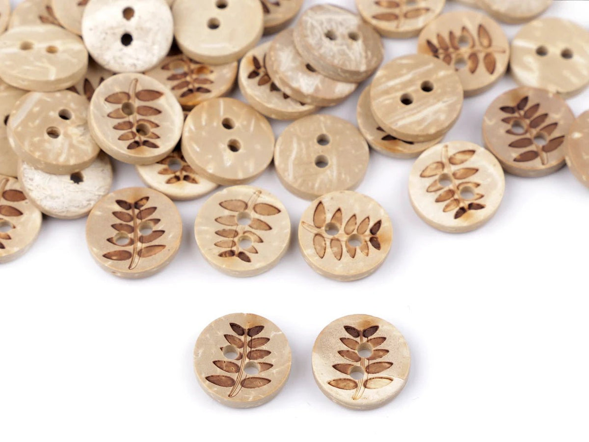 Pilt kookosnööbist, 12,5 mm, lehekujuline – saadaval veebipoes Šarlotes audumi