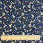 Attēls ar Kokvilnas trikotāža - smalki ziediņi uz tumši zila 200 g/m² – pieejams Šarlotes audumi