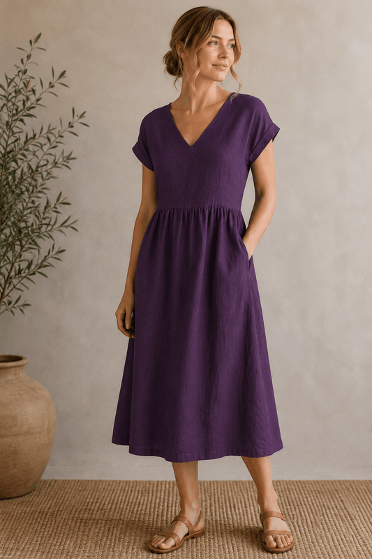 alt
Image with Lina fabric in dark purple 260 g/m² – available online at Šarlotes audumi