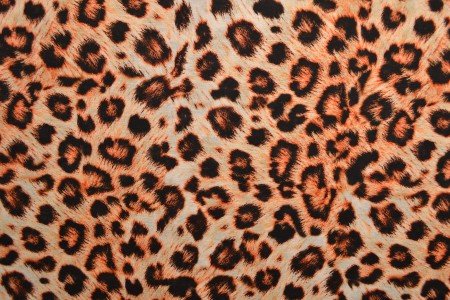 Pilt linasest puuvillaga leopardimustrist 170 g/m² – saadaval Šarlote aududes