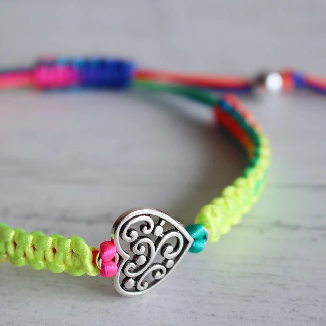 Attēls ar Metāla kulons – Tauriņš, Mandala, Sirds, Dzīvības koks – pieejams Šarlotes audumi