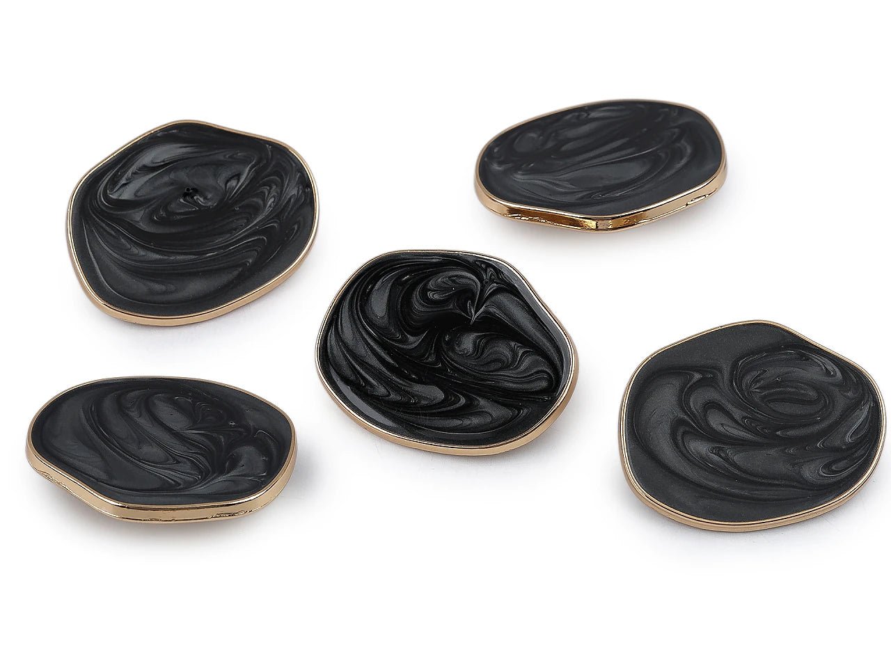 Image of metal shank buttons – available at Šarlotes audumi