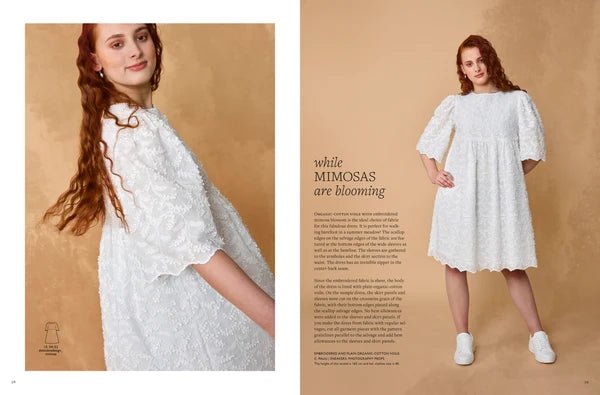 Attēls ar OTTOBRE design Woman 2/2024 – sieviešu apģērbu piegrieztņu žurnāls angļu valodā – pieejams internetā Šarlotes audumi