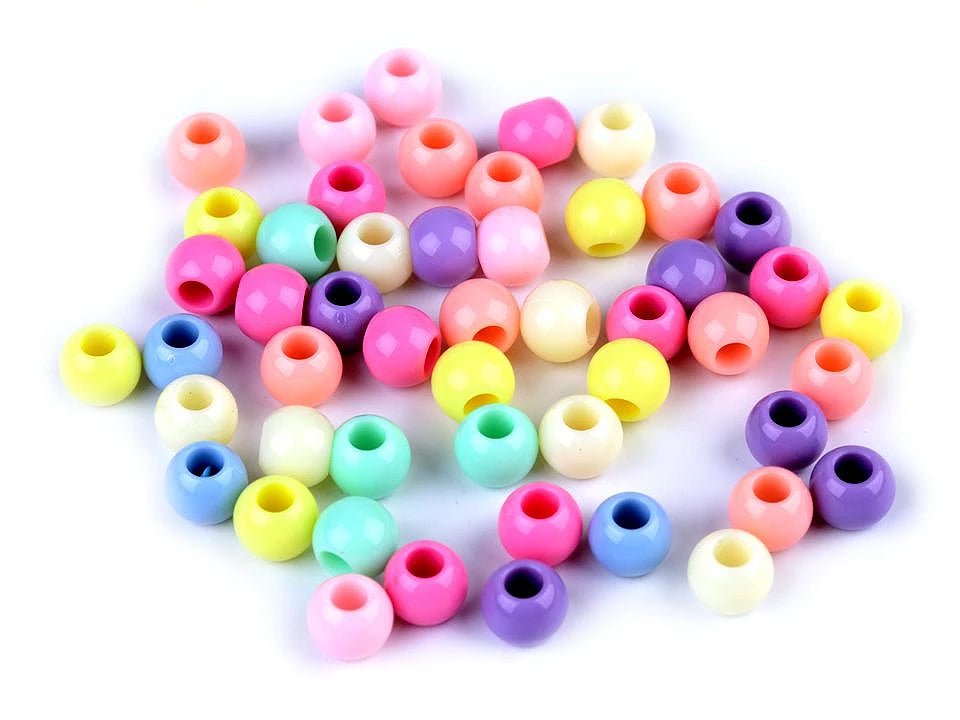 Pilt plastpärlitest 8×10 mm pastelsetes toonides – mix – saadaval Šarlotes audumi