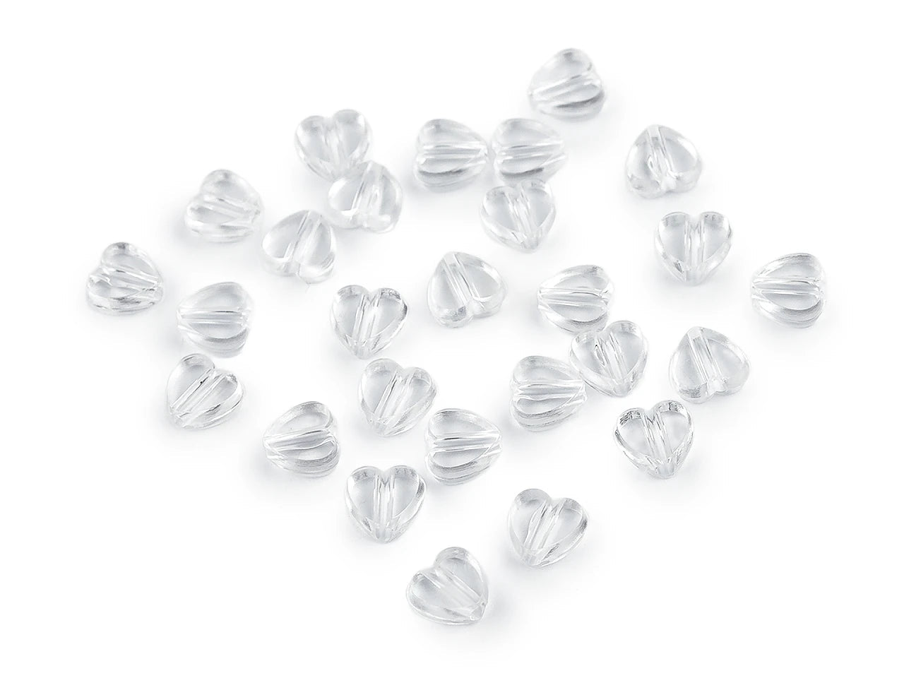Pilt plastist südamekujuliste pärlitega Ø8 mm 20 g – saadaval Šarlotes audumi