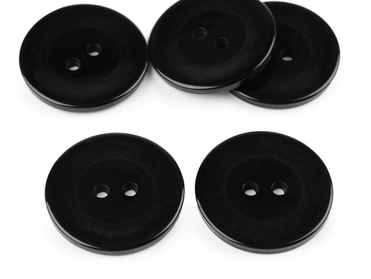 Attēls ar Plastmasas pogas 35 mm - melnas – pieejams Šarlotes audumi