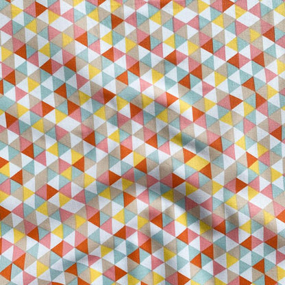Tissu premium 100 % coton - triangles jaunes, orange et menthe 115 g/m²