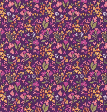 Image en tissu premium 100 % coton à petites fleurs lilas, 115 g/m² – disponible chez Šarlotes audumi