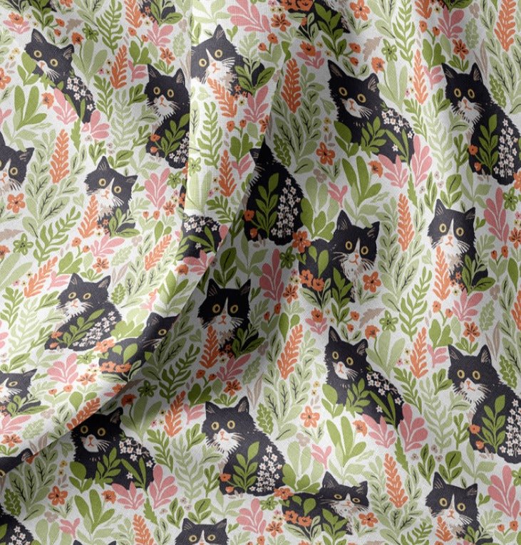 Image of Premium 100% cotton fabric - forest kittens 115 g/m² – available at Šarlotes audumi