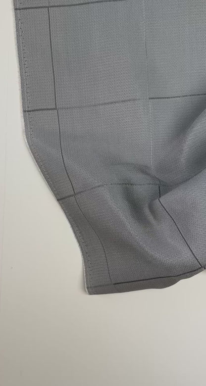 Italian viscose and silk fabric in gray checkered pattern – 120 g/m²