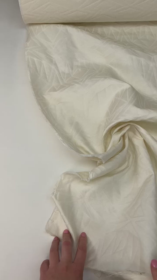 Silk jacquard-butter tone 205 g/m²