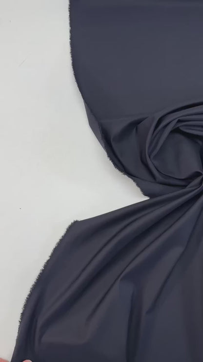 Itaalia villane tvillkangas kleitideks ja pluusideks – violetmust 175 g/m²