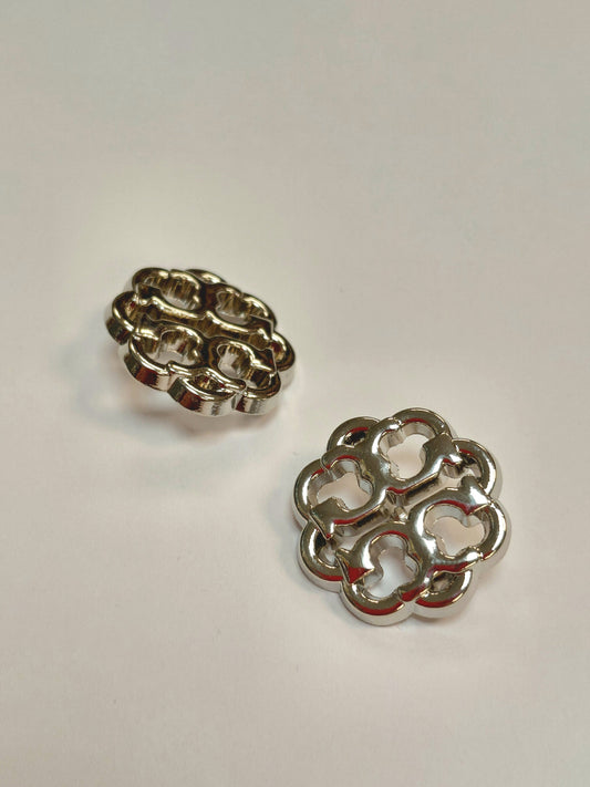 Metāla pogas uz kājiņas 20 mm-sudraba