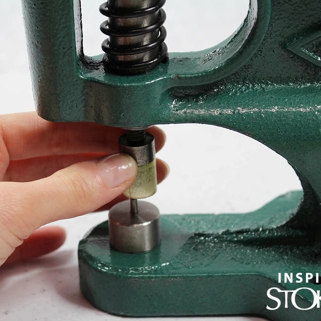 Rokas preses uzgaļu komplekts metāla spiedpogām Ø10 / 12 / 15 mm