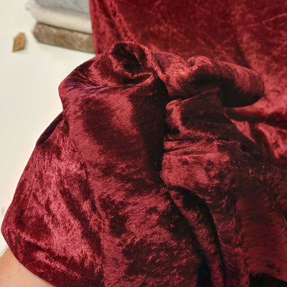 alt
Velours à effet froissé - bordeaux 160 g/m²
