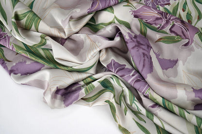 Satin with elastane - lilac orchids 80 g/m²
