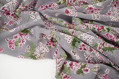 Image de Chiffon - fines fleurs de cerisier 65 g/m² – disponible chez Šarlotes audumi