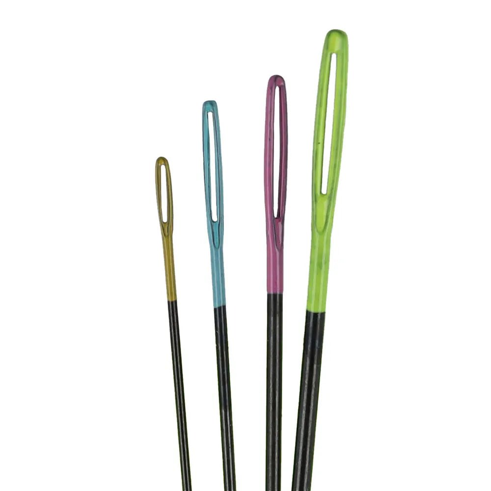 Attēls ar Šūšanas adatas, Pony Black Tapestry Needles — krāsainas actiņas, izm. 22–28 – pieejams Šarlotes audumi