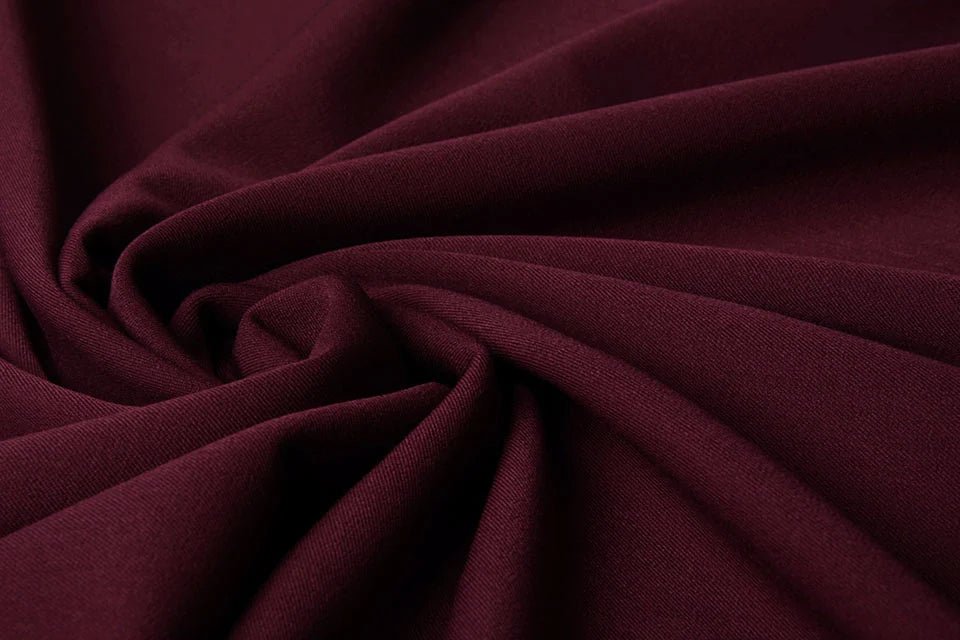 Viskozes gabardīns ar elastānu - bordo 275 g/m²