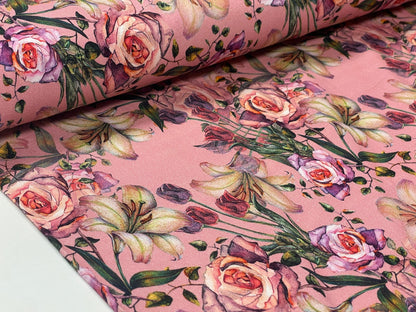 Feiner Baumwolljersey mit Rosen und Lilien 220 g/m²