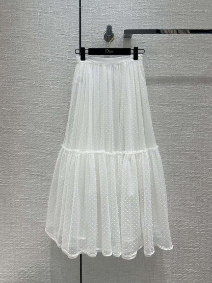 alt
Tulle à pois bleu roi
